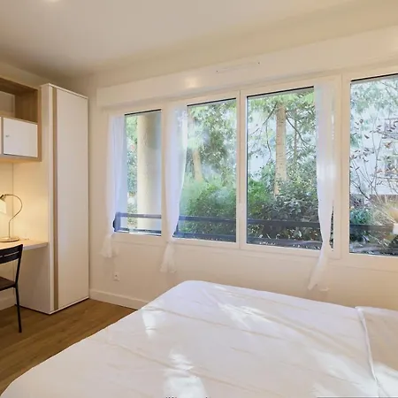 Chezine - Quartier Calme En Centre-ville Apartman *