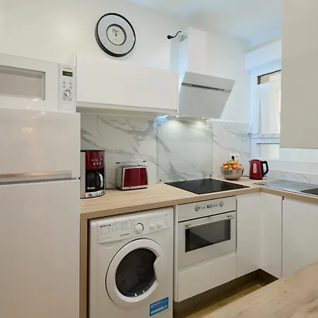 Chezine - Quartier Calme En Centre-ville *