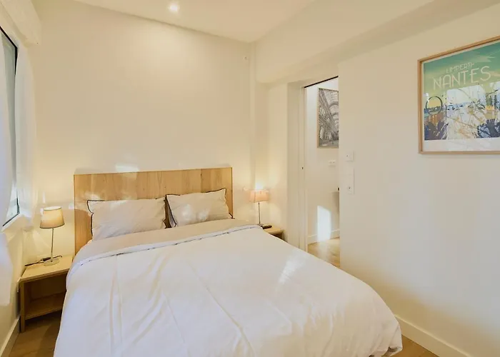 Apartman Chezine - Quartier Calme En Centre-ville